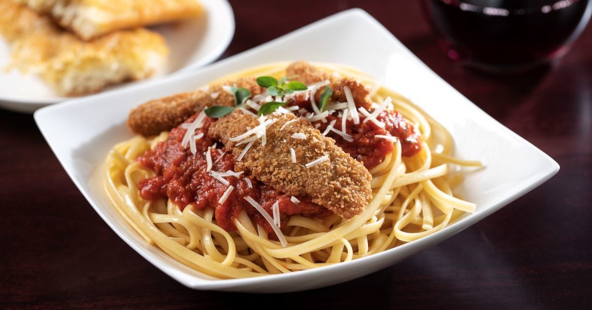 DUCK BREAST WITH TOMATO AND BASIL PASTA