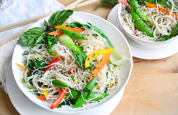 Rice noodle & turkey salad with lime-chilli dressing