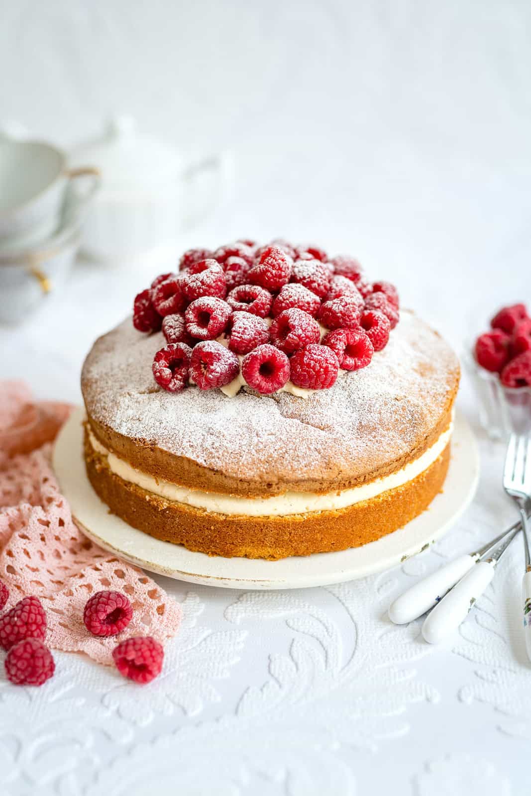 Air Fryer Sponge Cake