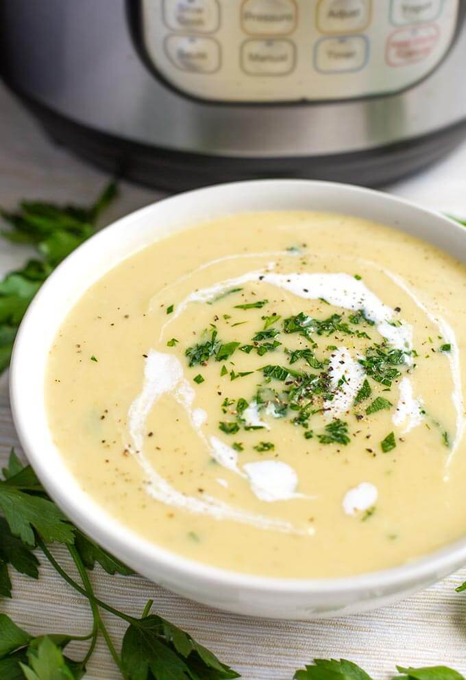 INSTANT POT POTATO LEEK SOUP